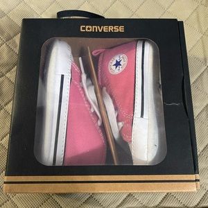 Baby converse pink